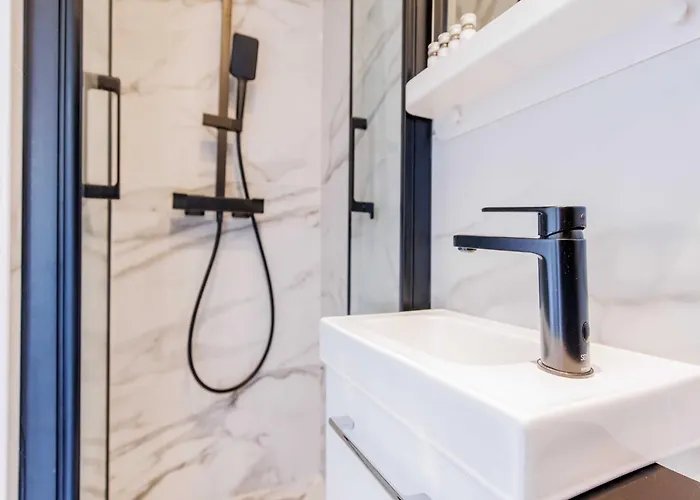 Cozy 2p - Champs-elysees Arc De Triomphe - Lease Mobility Apartment